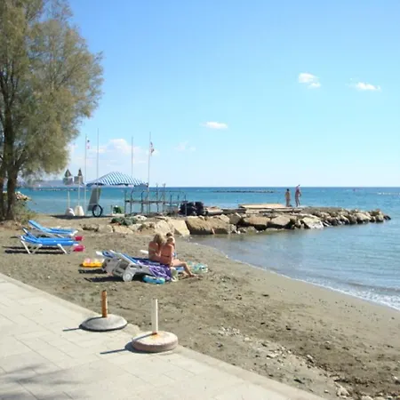 River Beach No. 202, Block B Διαμέρισμα